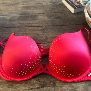 Victoria’s Secret very sexy, push-up bra with rhinestones